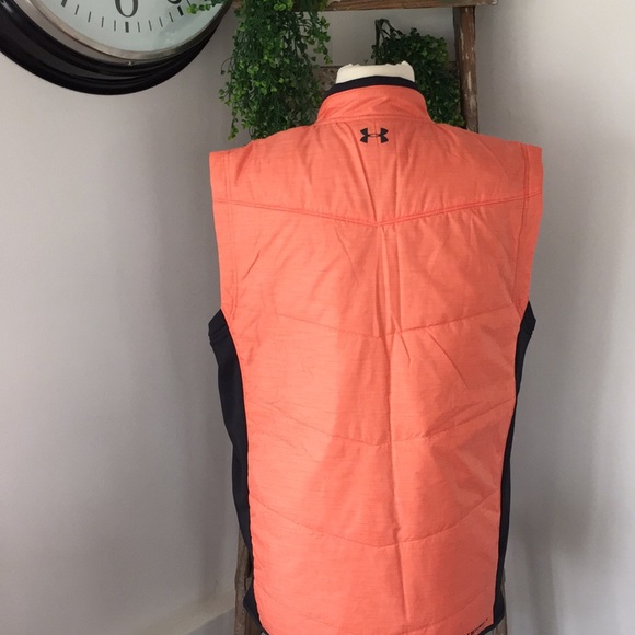 Under Armour vest - Picture 3 of 11